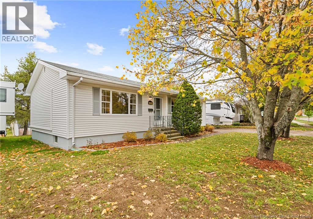 75 Notingham Drive, Moncton, New Brunswick  E1A 5J9 - Photo 4 - NB129362