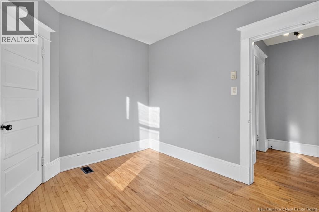 82-84 Somerset, Moncton, New Brunswick  E1A 3T9 - Photo 32 - NB129406