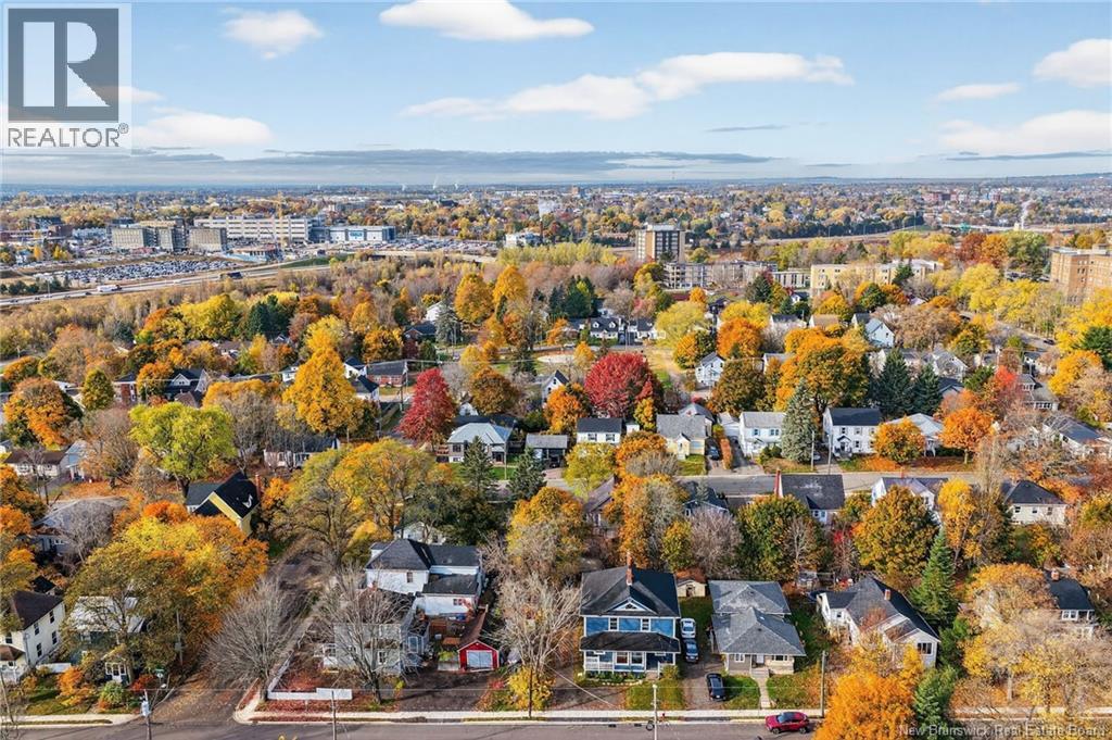 82-84 Somerset, Moncton, New Brunswick  E1A 3T9 - Photo 7 - NB129406