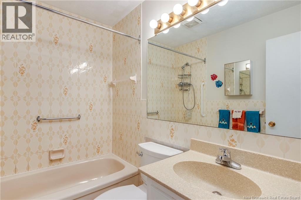 147 Hennessey Drive, Moncton, New Brunswick  E1A 5P2 - Photo 37 - NB129117