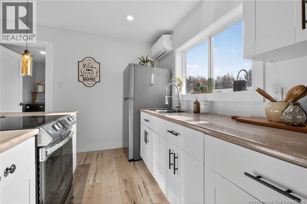 11 Alphee Street, Memramcook, New Brunswick  E4K 1C2 - Photo 6 - NB129447