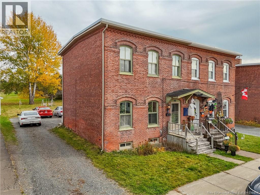 40 Morrison Street, Fredericton, New Brunswick  E3B 1Z1 - Photo 2 - NB129340