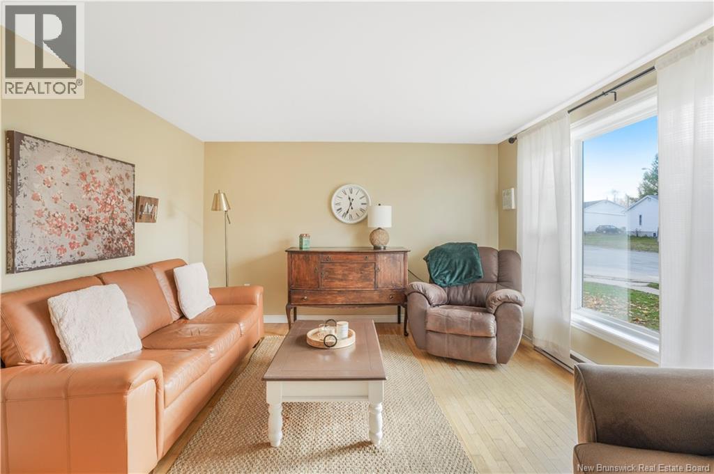 235 Mcnight Street, Fredericton, New Brunswick  E3A 9R6 - Photo 17 - NB129470