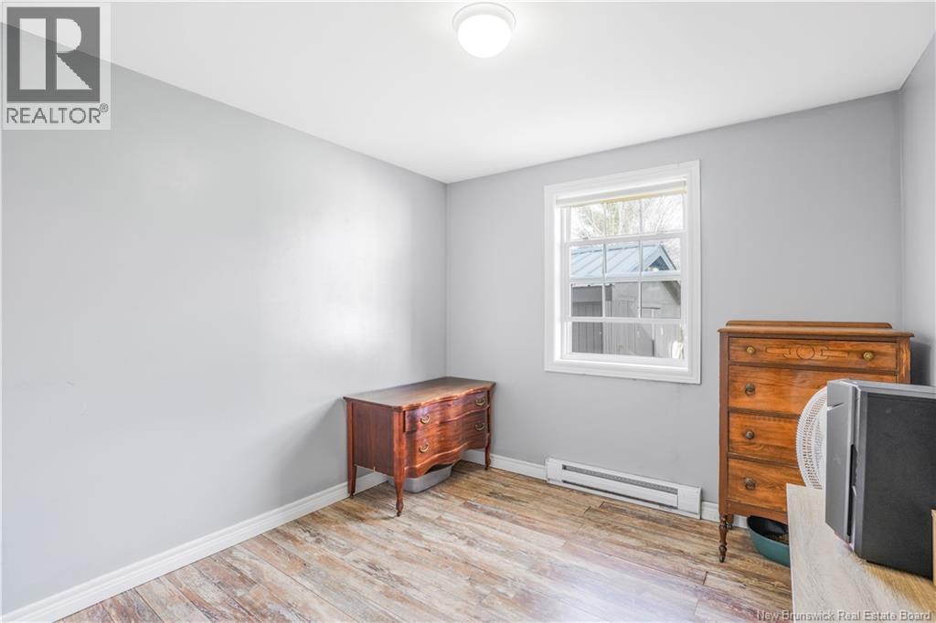 235 Mcnight Street, Fredericton, New Brunswick  E3A 9R6 - Photo 24 - NB129470