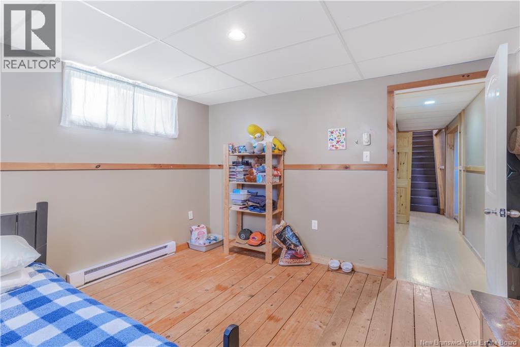 235 Mcnight Street, Fredericton, New Brunswick  E3A 9R6 - Photo 32 - NB129470