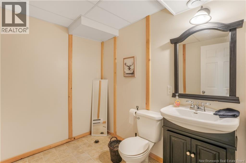 235 Mcnight Street, Fredericton, New Brunswick  E3A 9R6 - Photo 36 - NB129470