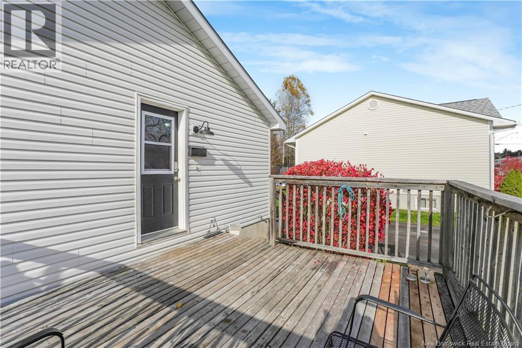 235 Mcnight Street, Fredericton, New Brunswick  E3A 9R6 - Photo 7 - NB129470