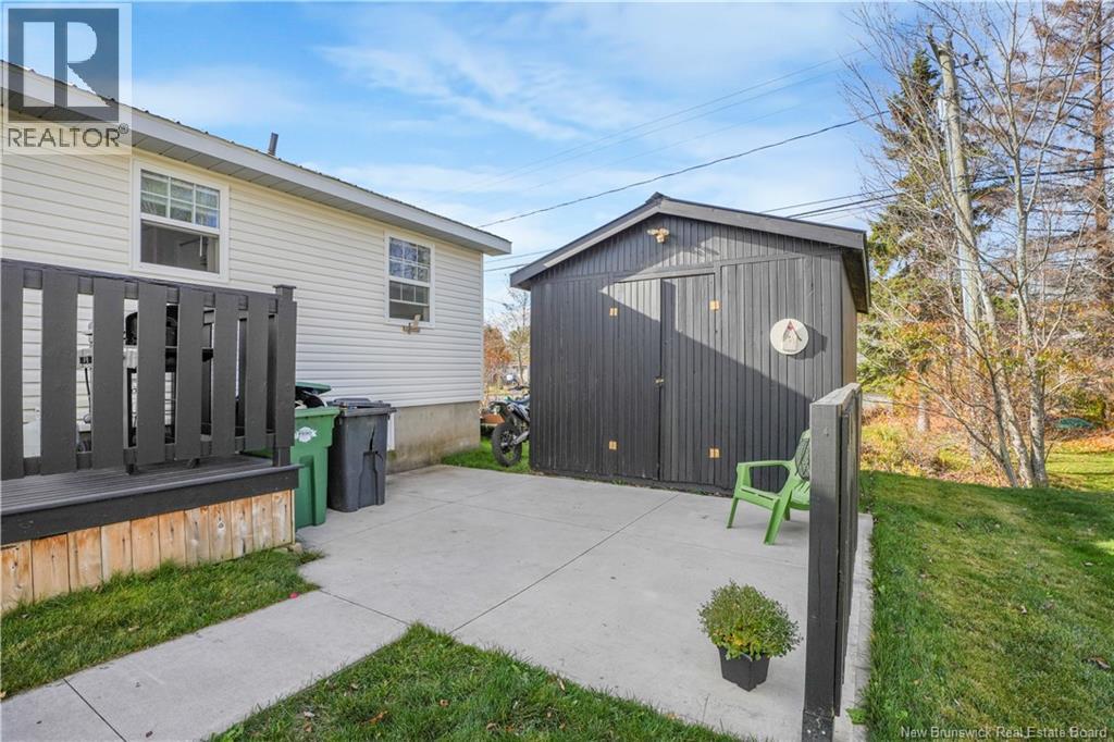 235 Mcnight Street, Fredericton, New Brunswick  E3A 9R6 - Photo 8 - NB129470