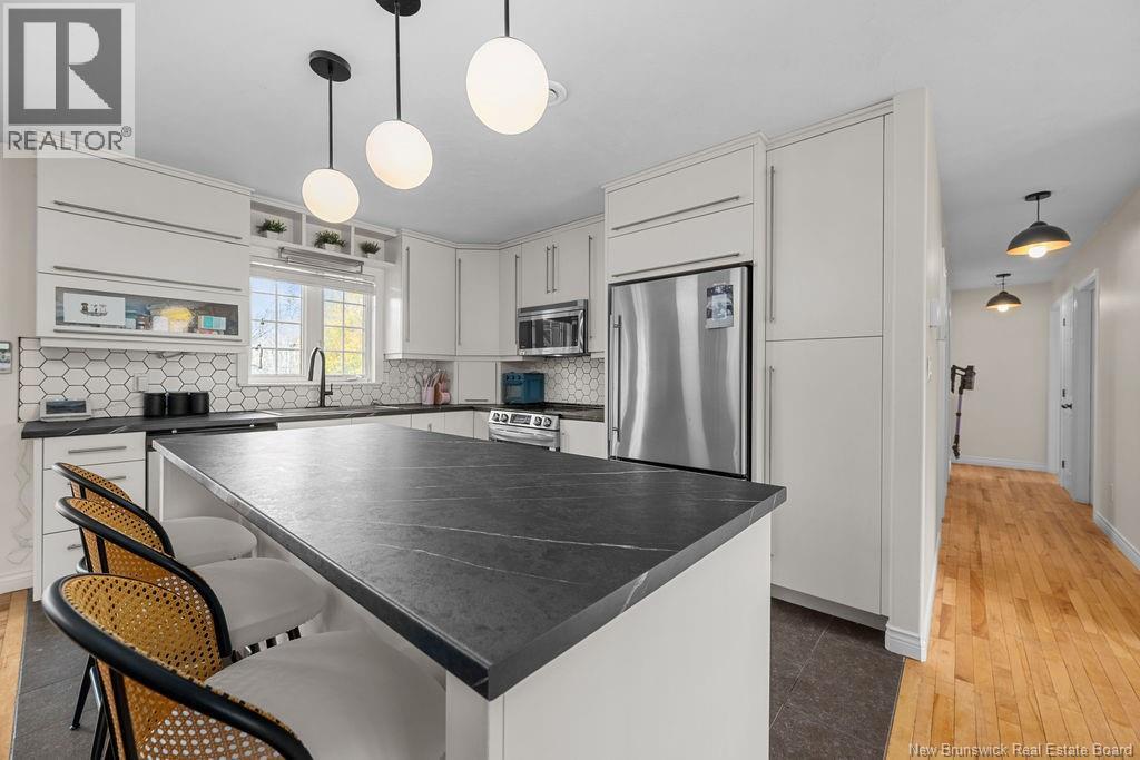 305 Manon Street, Dieppe, New Brunswick  E1A 7W9 - Photo 11 - NB129370