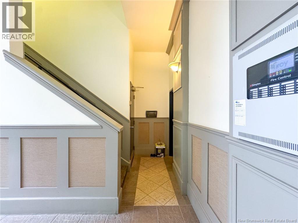 7 Alma Street, Moncton, New Brunswick  E1C 4Y2 - Photo 4 - NB129434