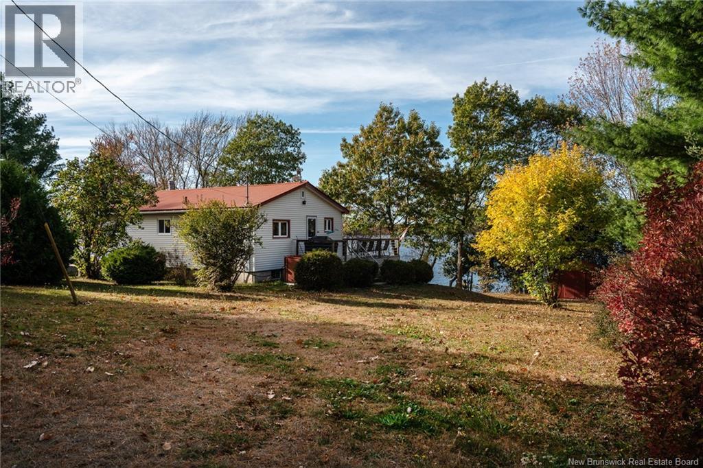 16 Pine Tree Lane, Youngs Cove, New Brunswick  E4C 2M6 - Photo 2 - NB129479