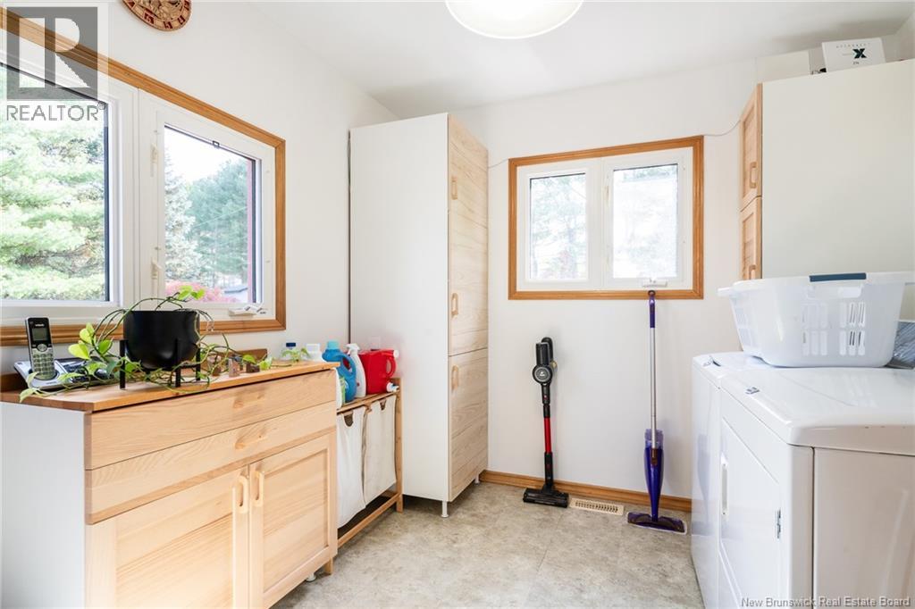 16 Pine Tree Lane, Youngs Cove, New Brunswick  E4C 2M6 - Photo 6 - NB129479