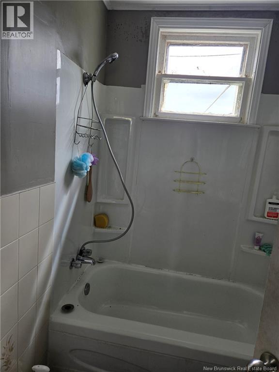 607-609 Ready, Saint John, New Brunswick  E2M 3S4 - Photo 12 - NB129524