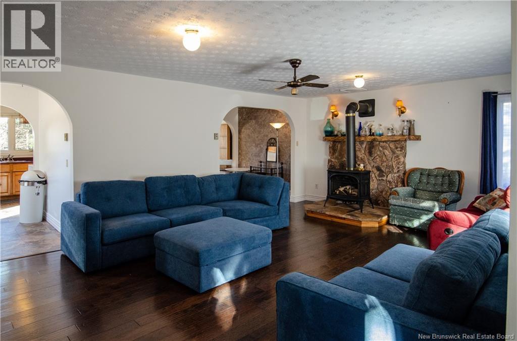 101 Beaverbrook Avenue, Saint John, New Brunswick  E2K 2W8 - Photo 5 - NB128120