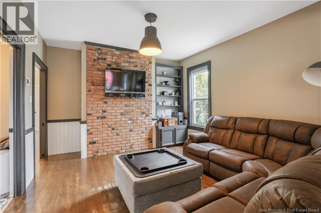 292 Sunset Drive, Fredericton, New Brunswick  E3A 1A9 - Photo 4 - NB129512