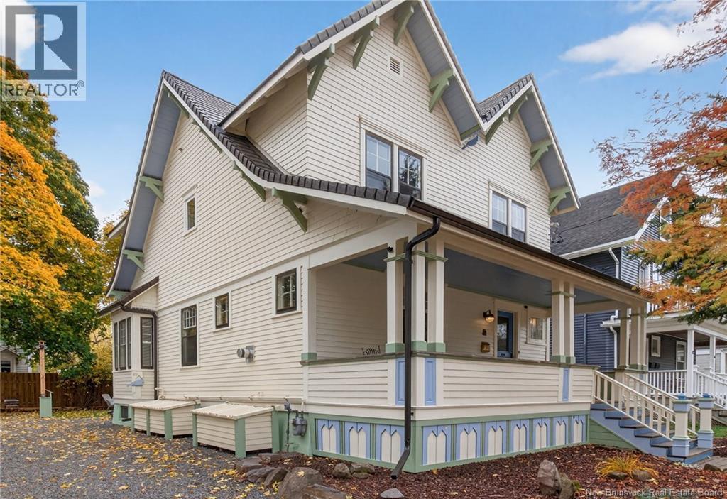 60 Williams Street, Moncton, New Brunswick  E1C 2G5 - Photo 2 - NB129490