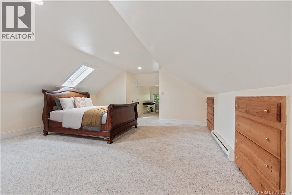 244 Salisbury Road, Moncton, New Brunswick E1E 1A7 - Photo 23 - NB128999