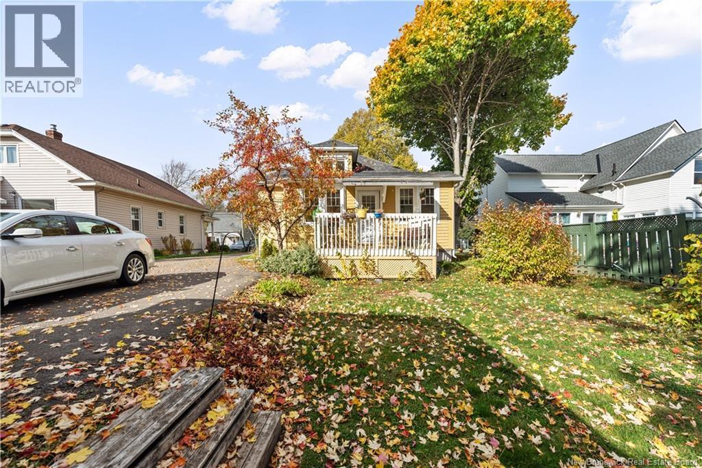 244 Salisbury Road, Moncton, New Brunswick E1E 1A7 - Photo 28 - NB128999