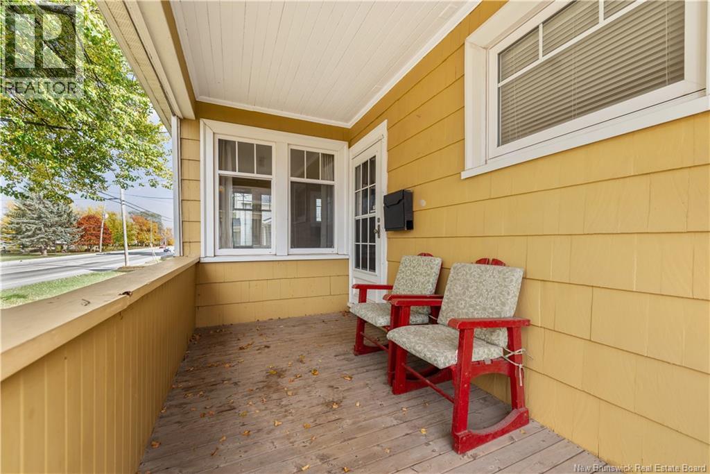 244 Salisbury Road, Moncton, New Brunswick E1E 1A7 - Photo 5 - NB128999