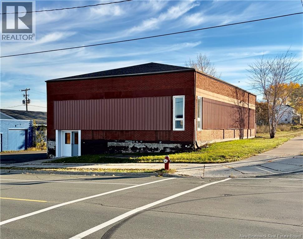 549 Adelaide, Dalhousie, New Brunswick