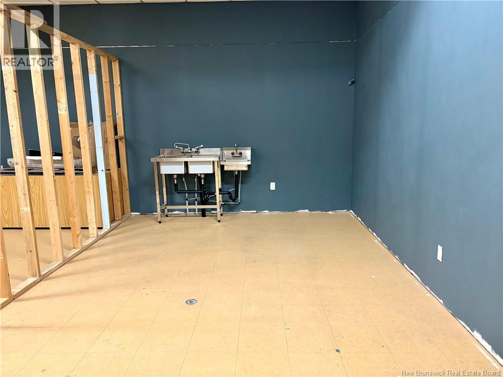 549 Adelaide, Dalhousie, New Brunswick  E8C 1B7 - Photo 15 - NB129498