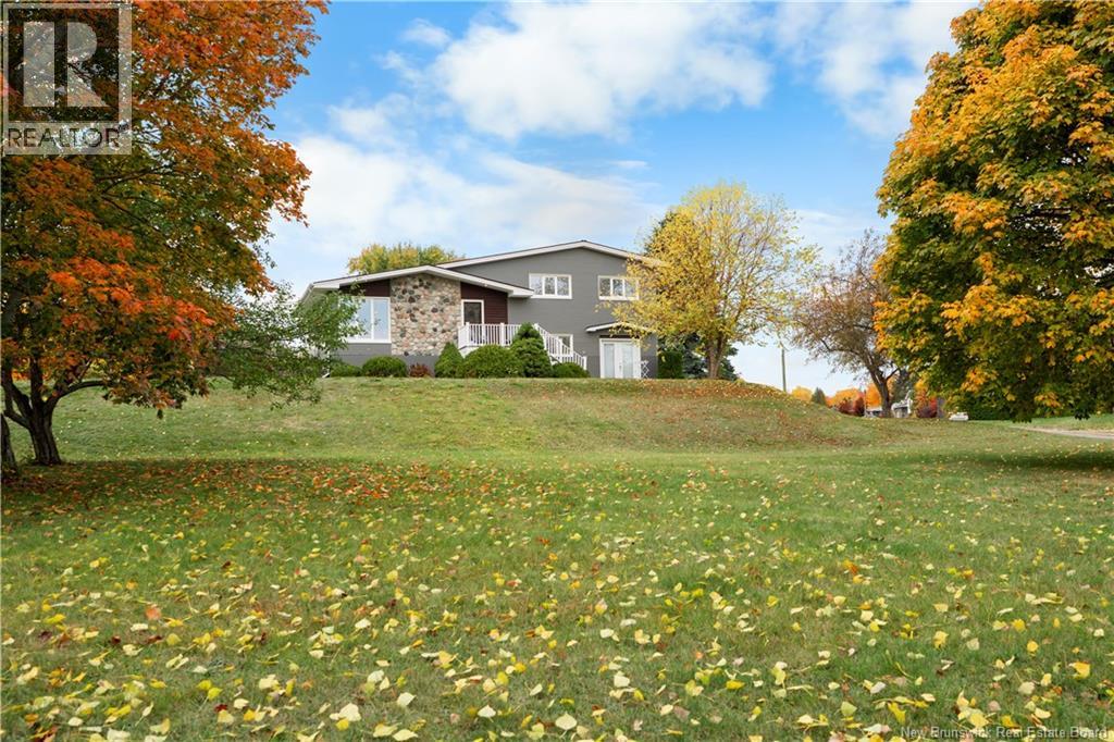 125 Roche, Bathurst, New Brunswick