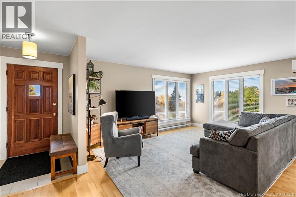 125 Roche, Bathurst, New Brunswick  E2A 3E5 - Photo 16 - NB129567