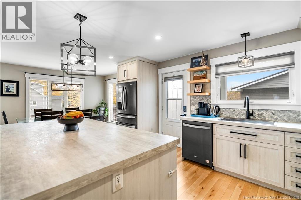 125 Roche, Bathurst, New Brunswick  E2A 3E5 - Photo 7 - NB129567