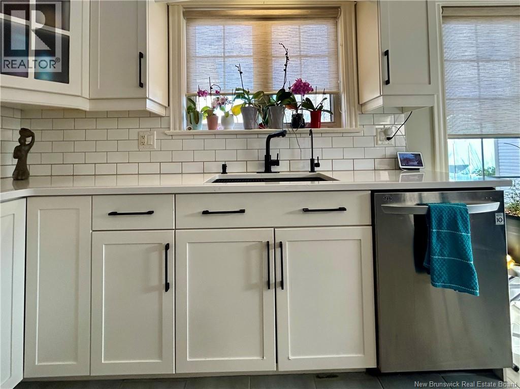 37 Guy Street, Shediac, New Brunswick  E4P 0L5 - Photo 11 - NB129409