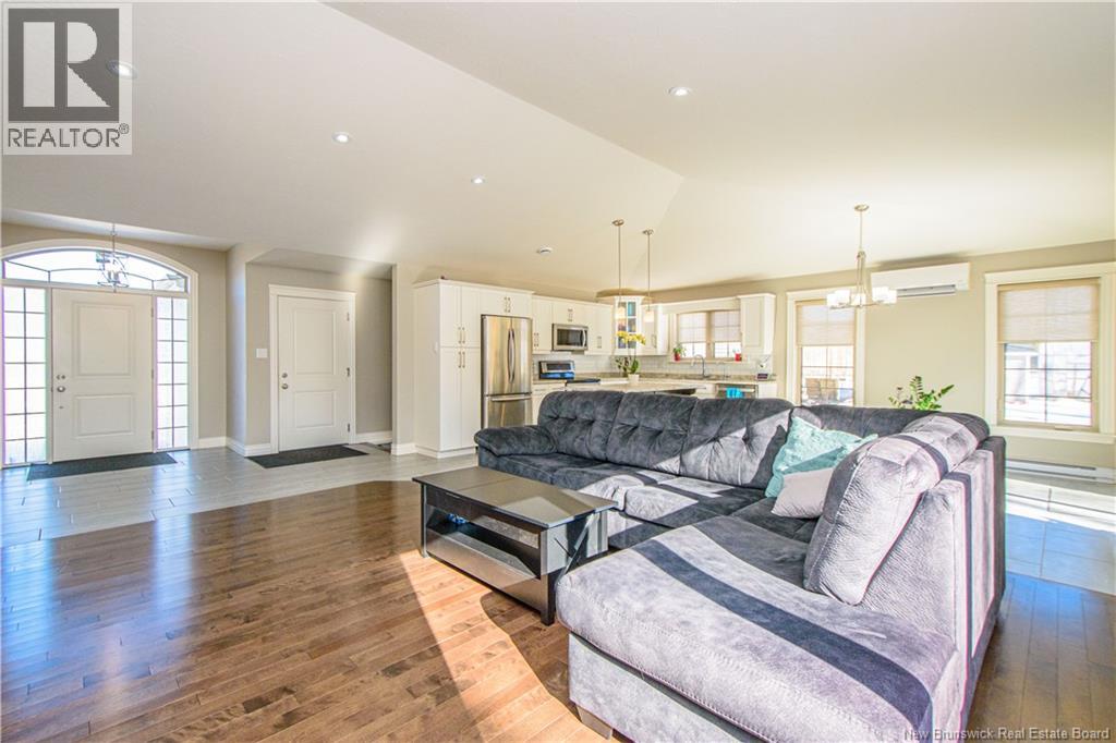 37 Guy Street, Shediac, New Brunswick  E4P 0L5 - Photo 5 - NB129409