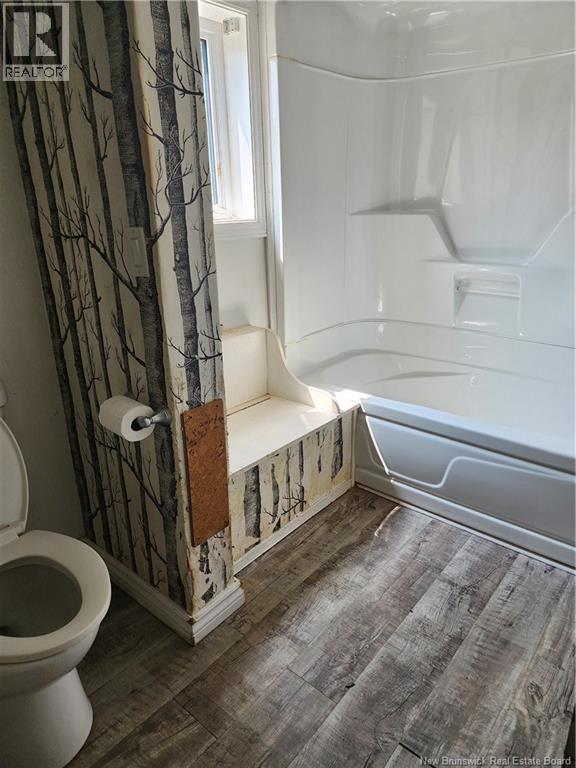 190 Broadway Street, Moncton, New Brunswick  E1A 3Y4 - Photo 11 - NB129573