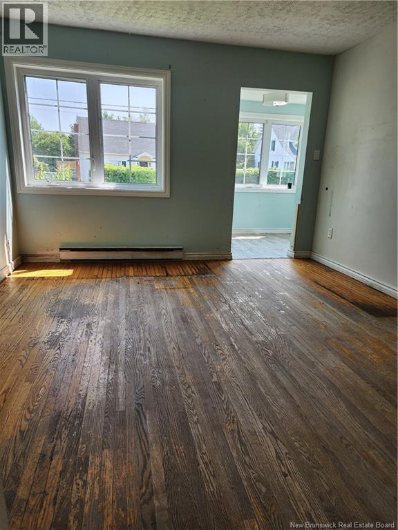 190 Broadway Street, Moncton, New Brunswick  E1A 3Y4 - Photo 5 - NB129573