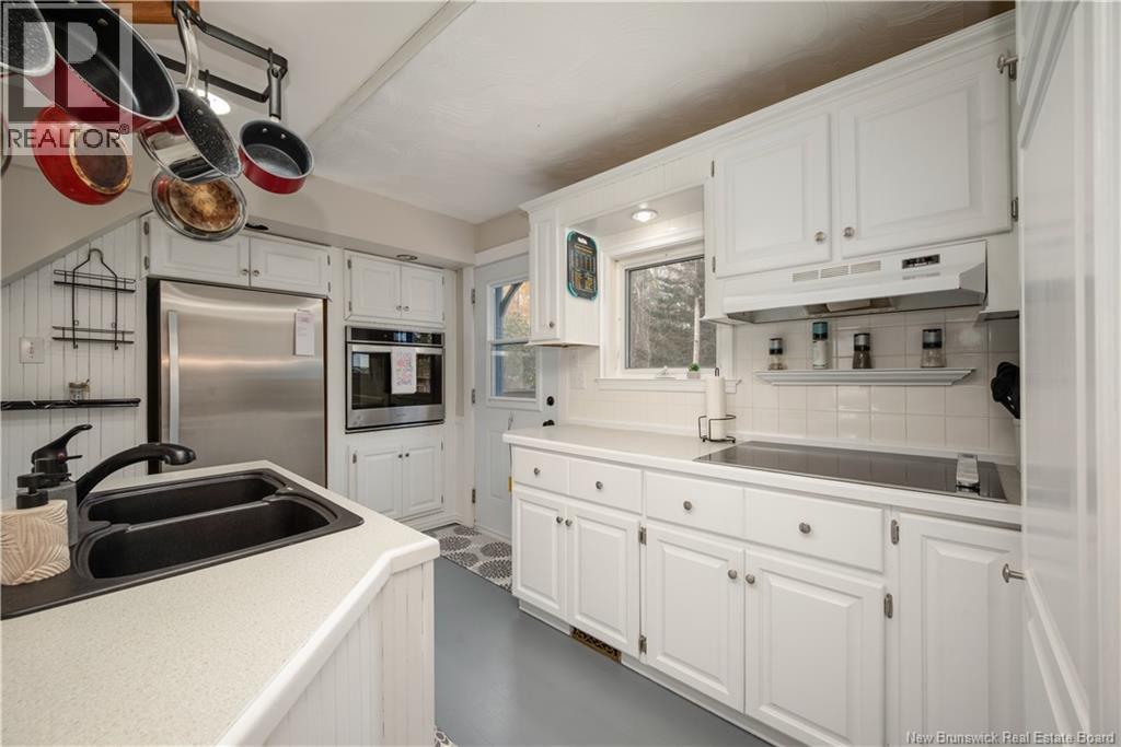 15 Macdonald Road, Salisbury, New Brunswick E4J 2J5 - Photo 3 - NB129451