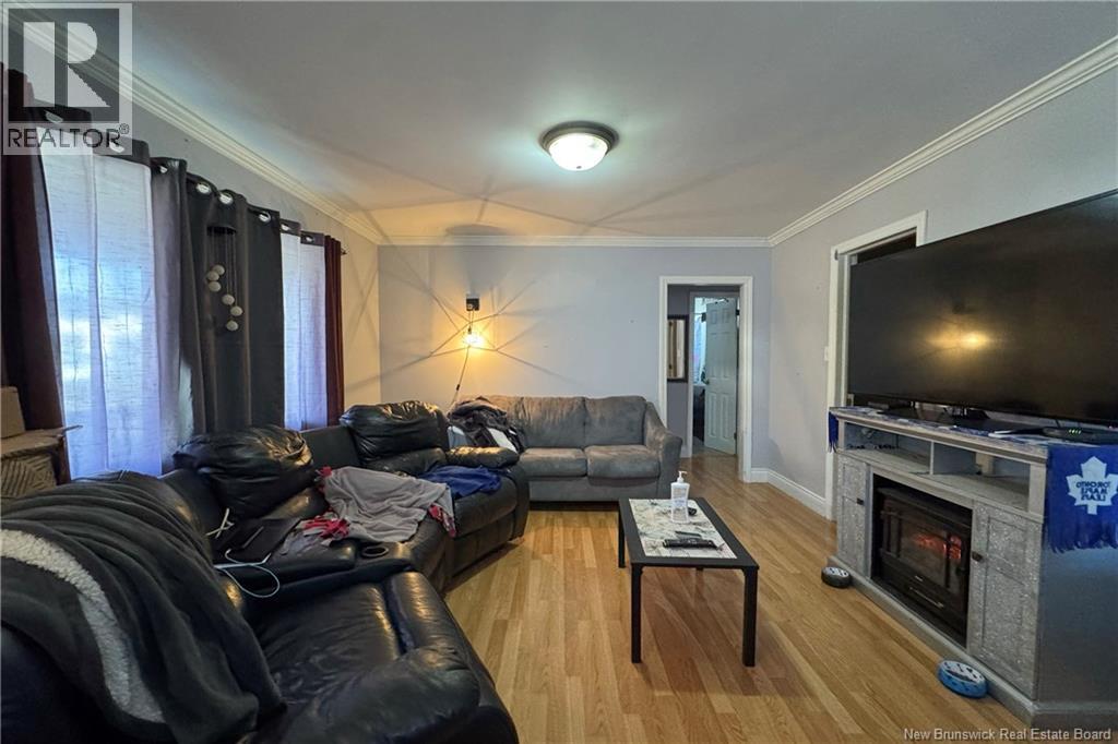 128 York Street, Sackville, New Brunswick  E4L 4S1 - Photo 4 - NB129601