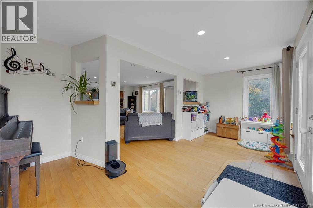 2330 Loch Lomond Road, Saint John, New Brunswick E2N 1A4 - Photo 13 - NB129543