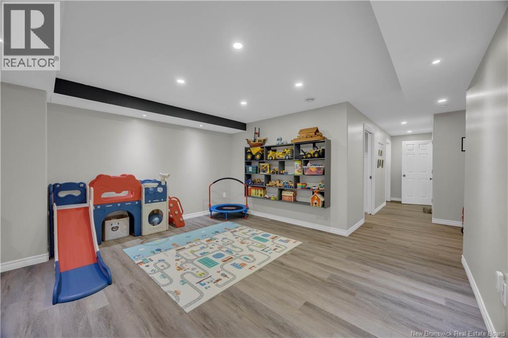 2330 Loch Lomond Road, Saint John, New Brunswick E2N 1A4 - Photo 31 - NB129543