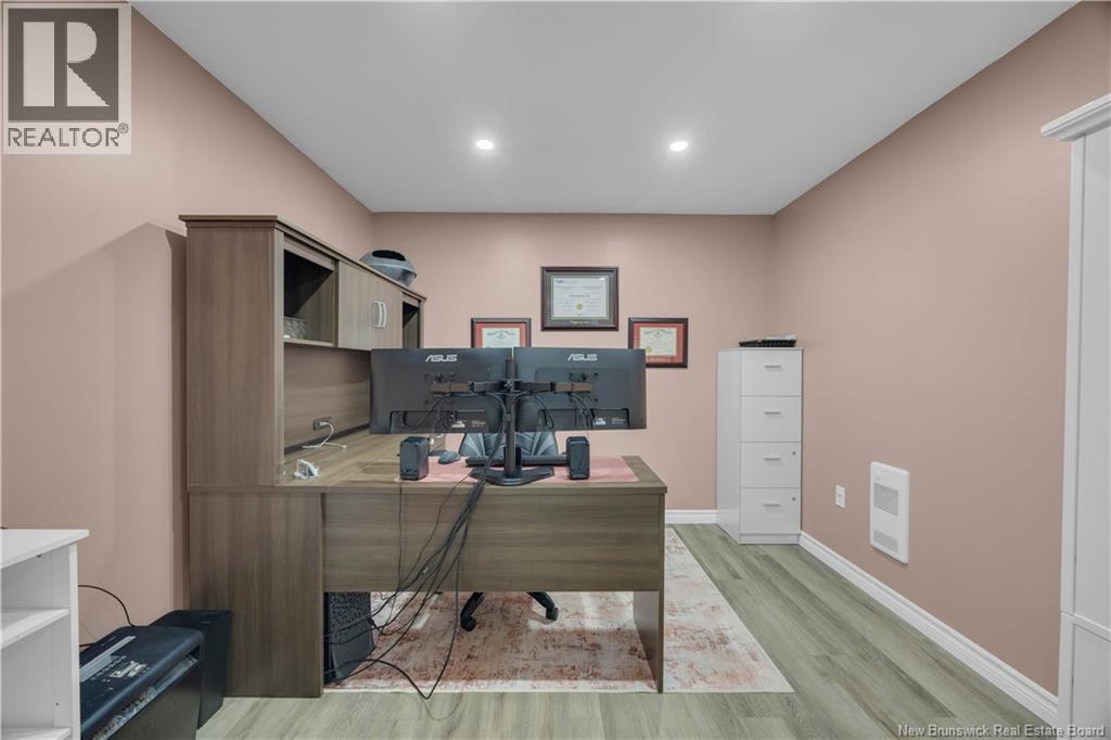 2330 Loch Lomond Road, Saint John, New Brunswick E2N 1A4 - Photo 32 - NB129543