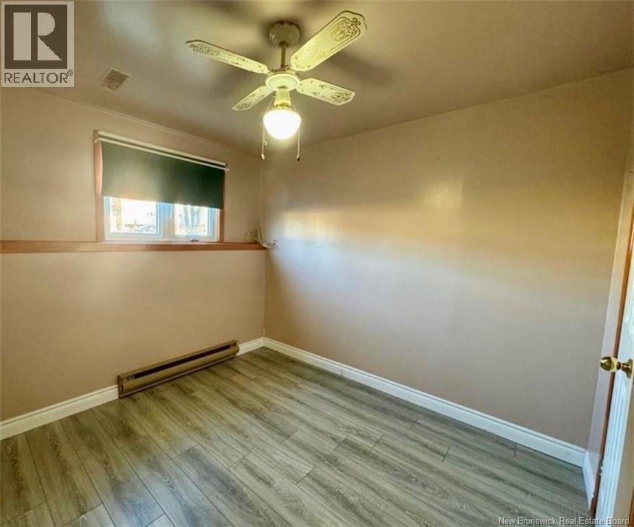 100 Dover, Campbellton, New Brunswick  E3N 1P8 - Photo 12 - NB129593