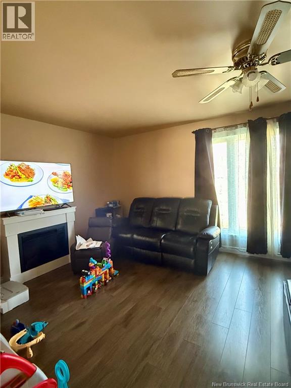 100 Dover, Campbellton, New Brunswick  E3N 1P8 - Photo 7 - NB129593