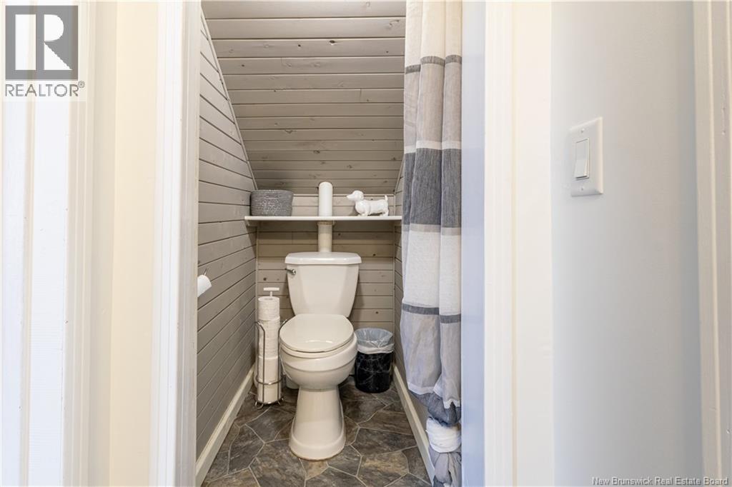 54 Pleasant Avenue, Mcadam, New Brunswick E6J 1G4 - Photo 22 - NB129278