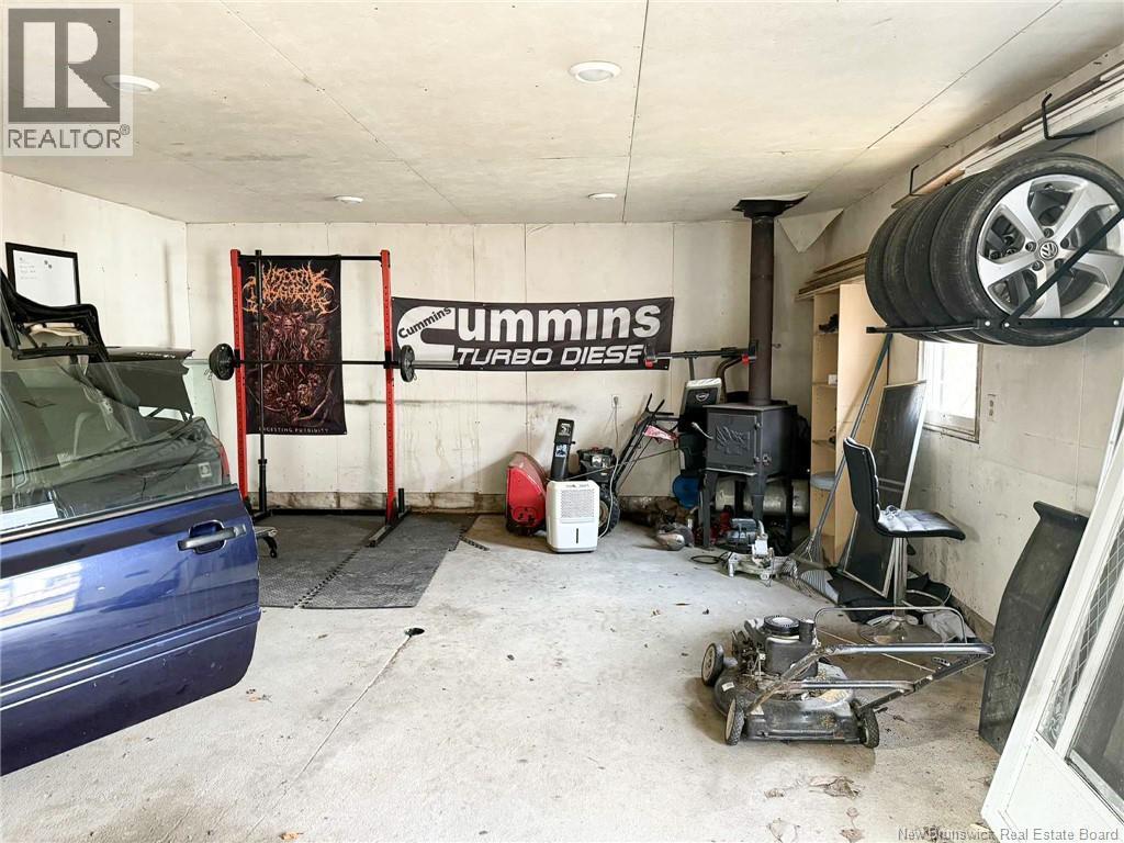 54 Pleasant Avenue, Mcadam, New Brunswick E6J 1G4 - Photo 35 - NB129278