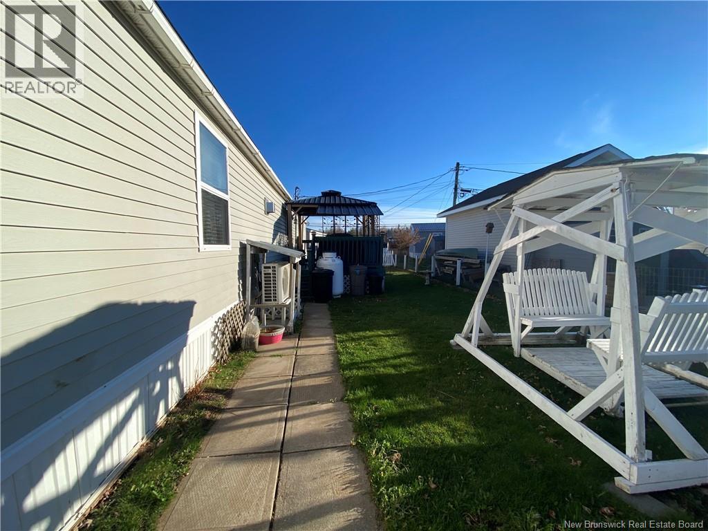 24 Montreux Street, Moncton, New Brunswick E1H 2Y9 - Photo 10 - NB129621
