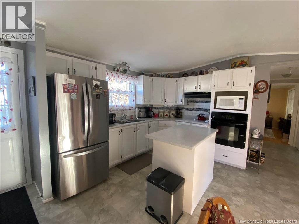24 Montreux Street, Moncton, New Brunswick E1H 2Y9 - Photo 8 - NB129621