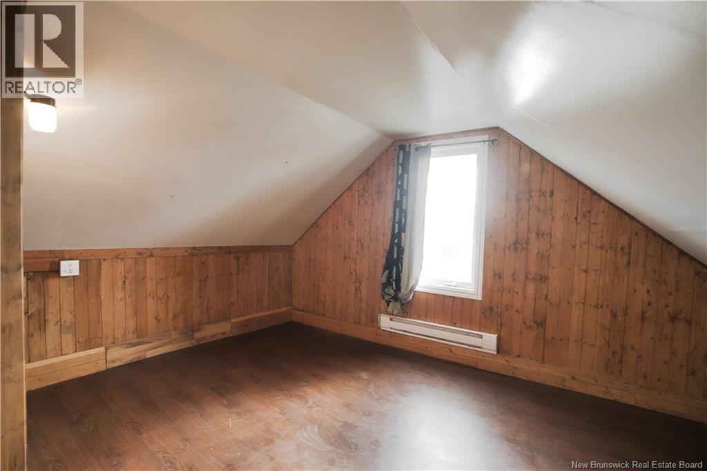 1520 St Mary Avenue, Bathurst, New Brunswick  E2A 2E3 - Photo 11 - NB129565
