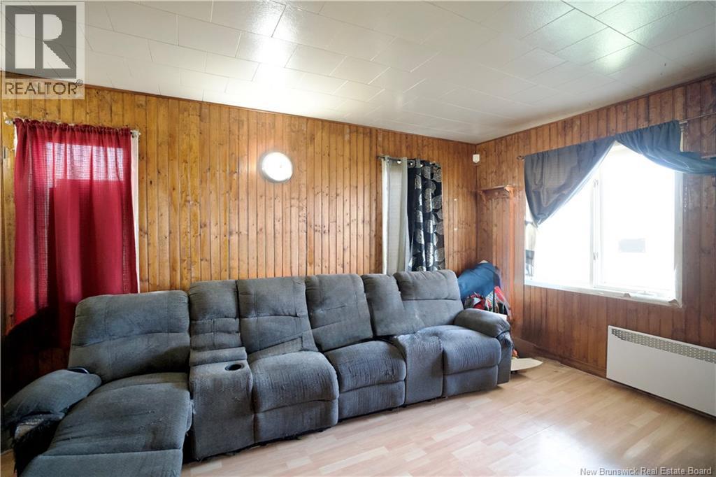 1520 St Mary Avenue, Bathurst, New Brunswick  E2A 2E3 - Photo 13 - NB129565