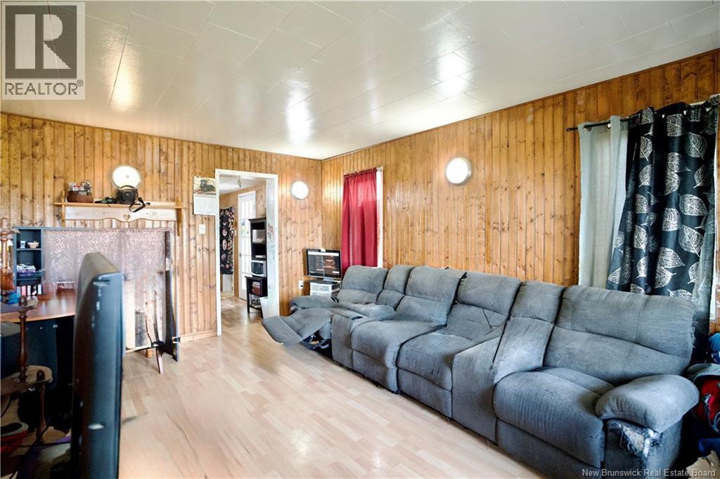 1520 St Mary Avenue, Bathurst, New Brunswick  E2A 2E3 - Photo 14 - NB129565