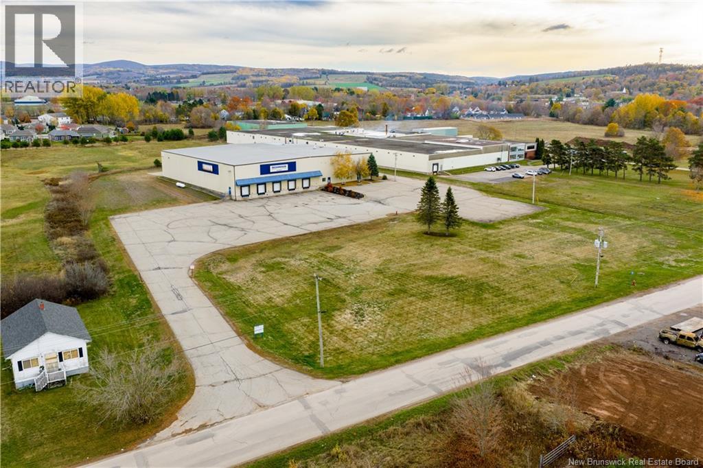 195 Stewart Avenue, Sussex, New Brunswick  E4E 2G1 - Photo 36 - NB129352