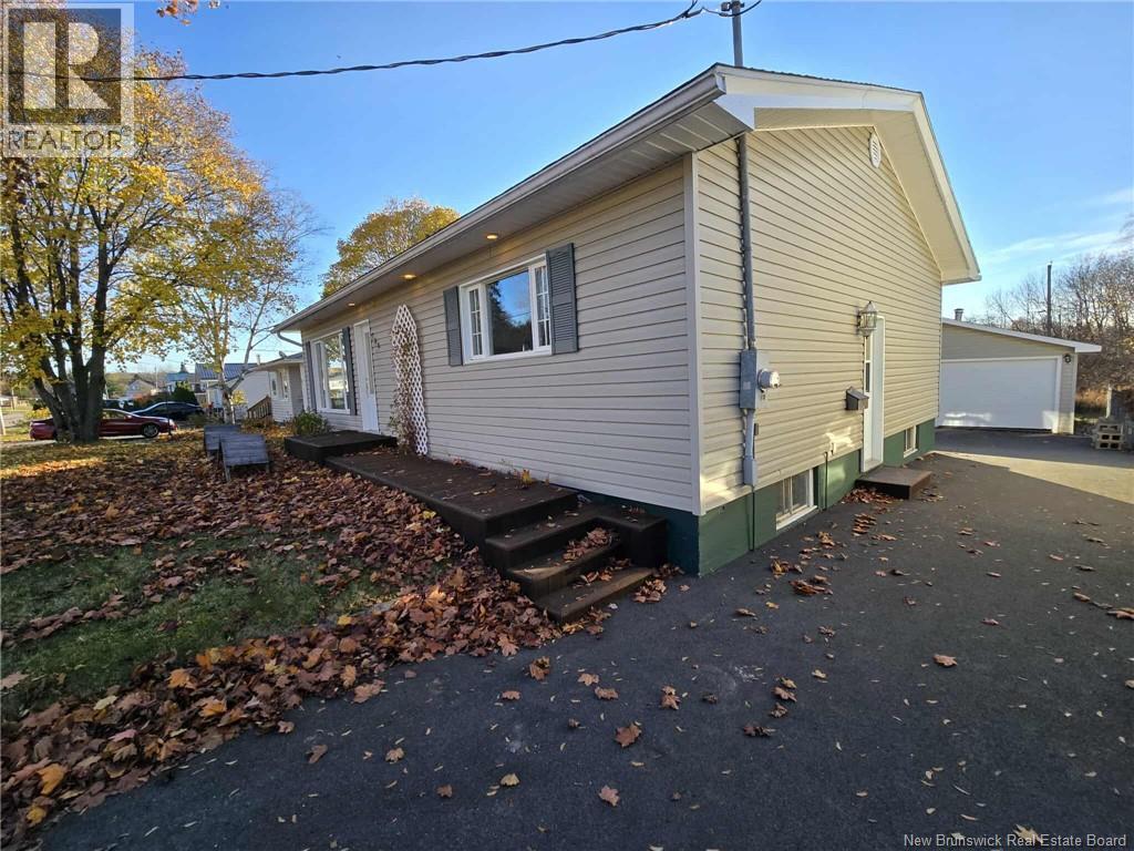 780 Donald Street, Bathurst, New Brunswick  E2A 1N5 - Photo 2 - NB129637