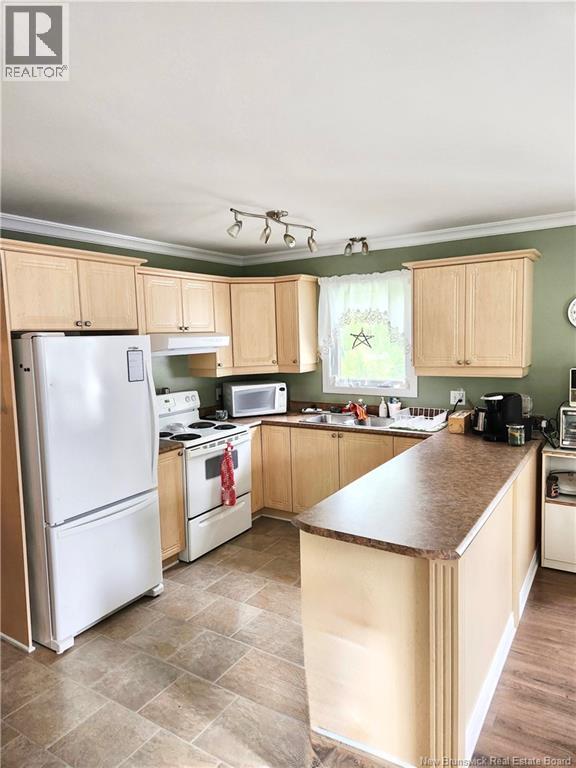 931 Francois, Beresford, New Brunswick  E8K 1L2 - Photo 6 - NB129639