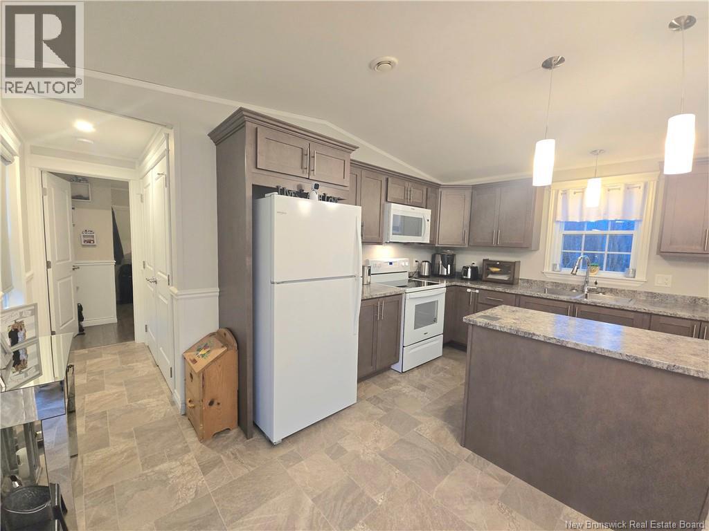 24 Olivia, Miramichi, New Brunswick E1V 0K5 - Photo 4 - NB129656